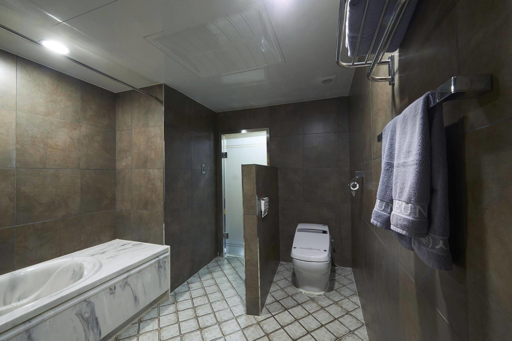 Benikea Premier Hotel Siheung المظهر الخارجي الصورة