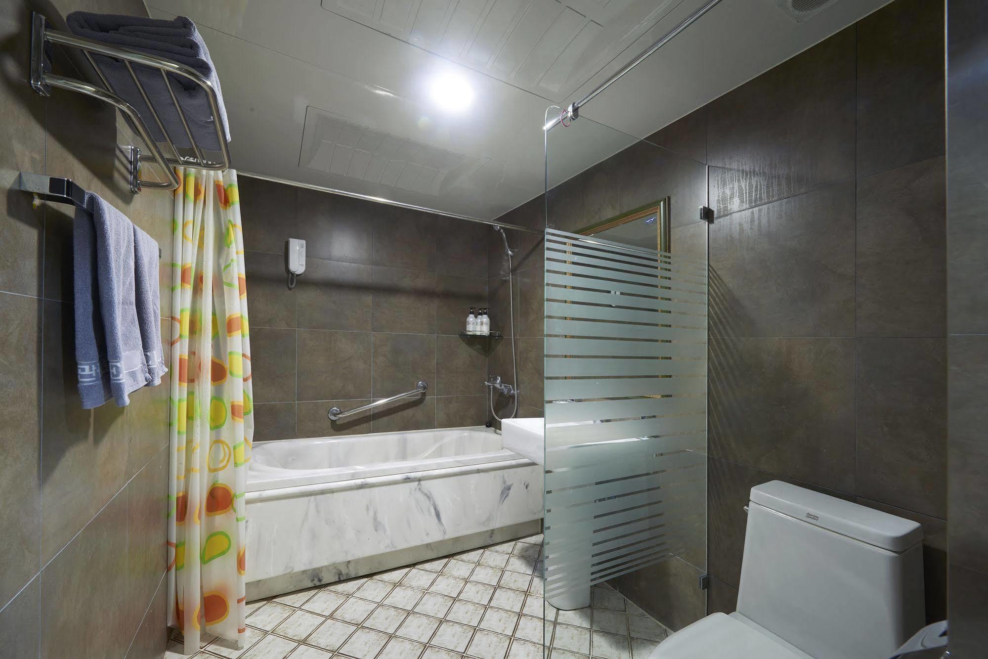 Benikea Premier Hotel Siheung المظهر الخارجي الصورة