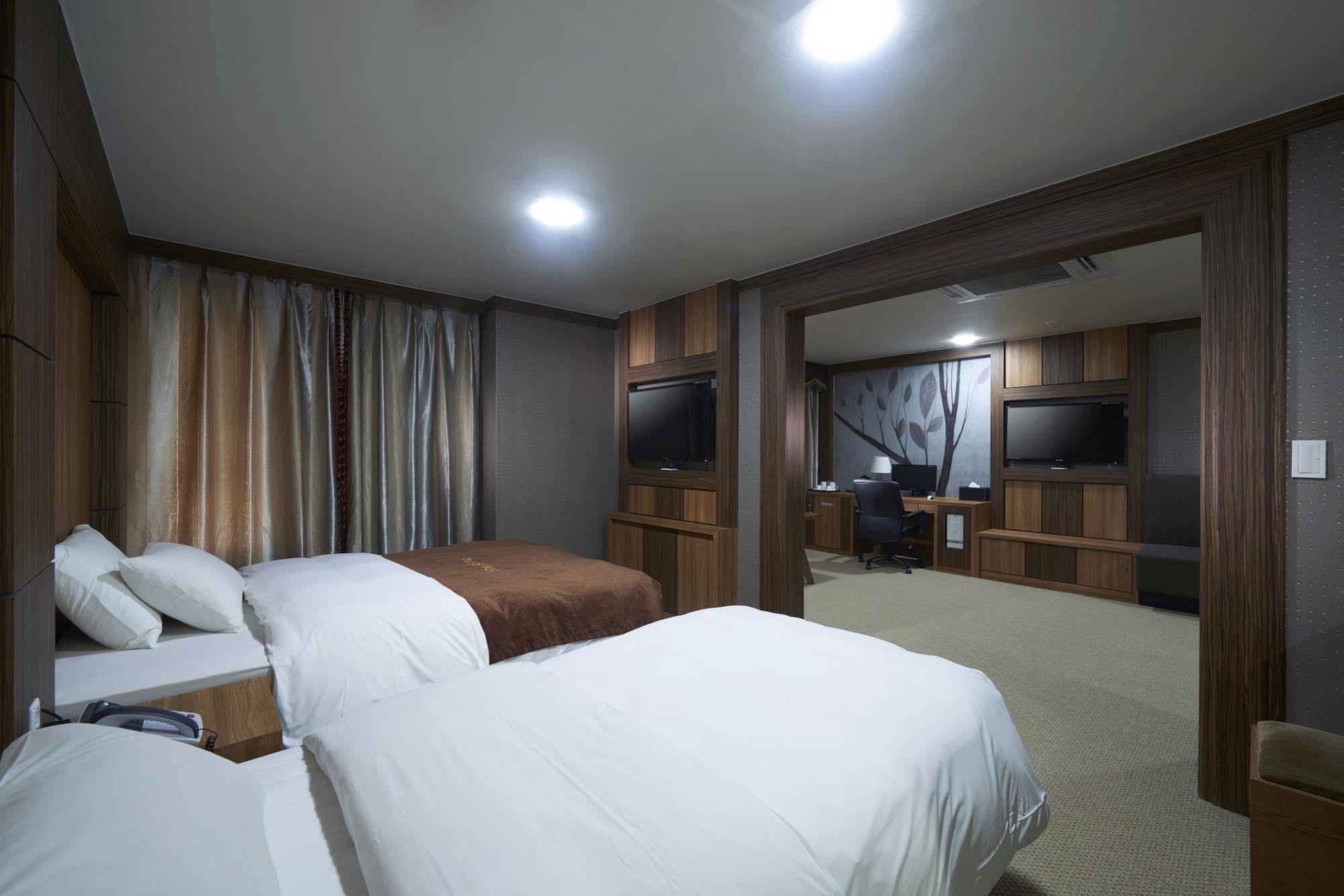 Benikea Premier Hotel Siheung المظهر الخارجي الصورة